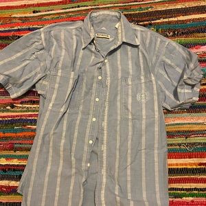 Hi there! I am selling clothes for autism awareness!